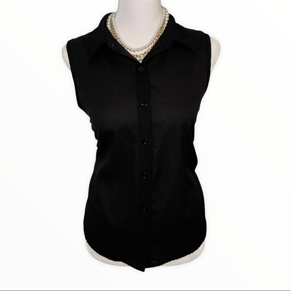 EDGE Black Collared Lace Back Sleeveless Top - Picture 2 of 4